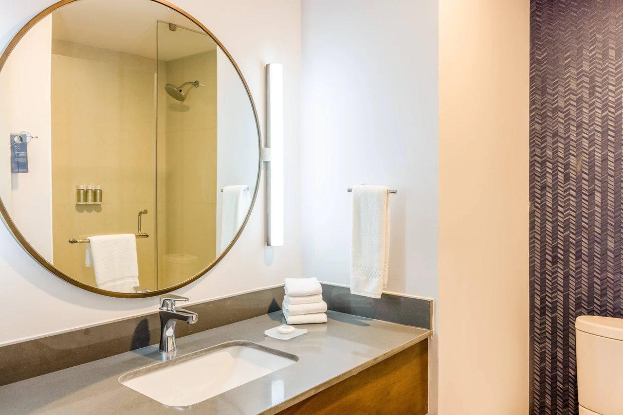 Fairfield By Marriott Inn And Suites Cancun Downtown Екстериор снимка